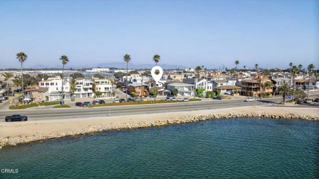 2916 Lakeshore Court, Oxnard, CA 93035