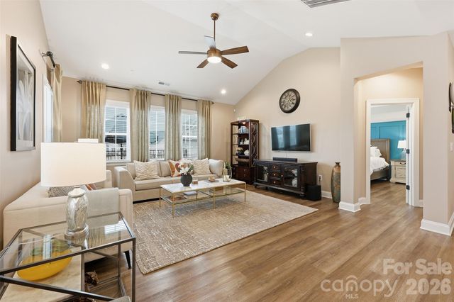 1157 Overlake Drive, Belmont, NC 28012