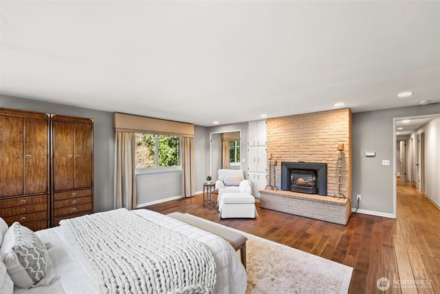 8902 Park Ridge Drive W, University Place, WA 98467