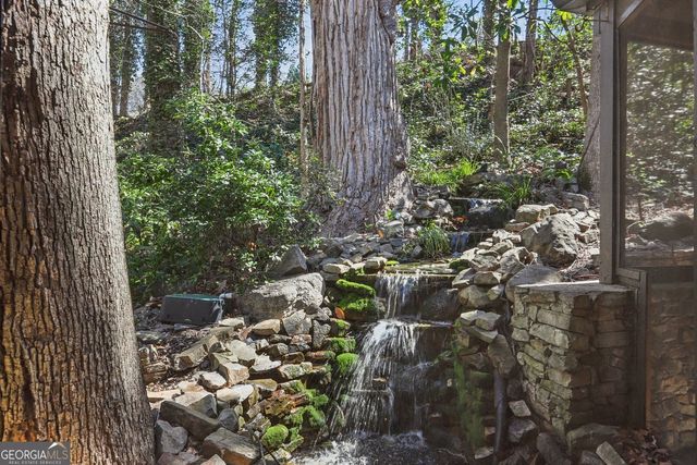 562 Pine Valley Road SE, Marietta, GA 30067