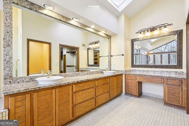 562 Pine Valley Road SE, Marietta, GA 30067