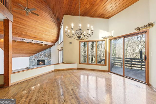 562 Pine Valley Road SE, Marietta, GA 30067