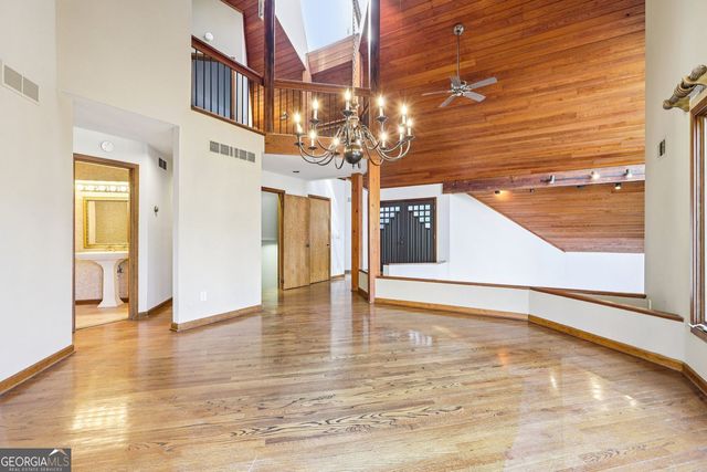 562 Pine Valley Road SE, Marietta, GA 30067