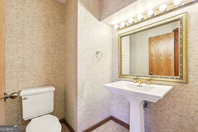 562 Pine Valley Road SE, Marietta, GA 30067