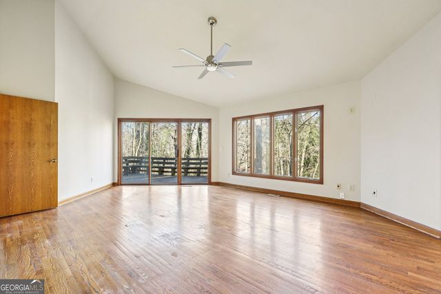 562 Pine Valley Road SE, Marietta, GA 30067