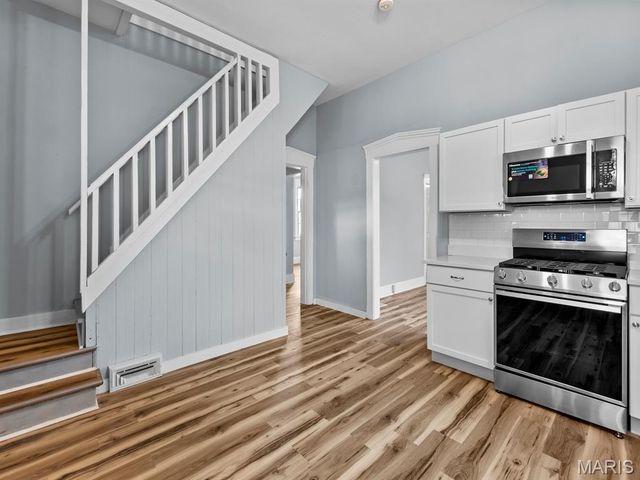 306 Walnut Street, Waterloo, IL 62298