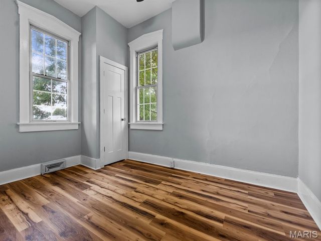 306 Walnut Street, Waterloo, IL 62298
