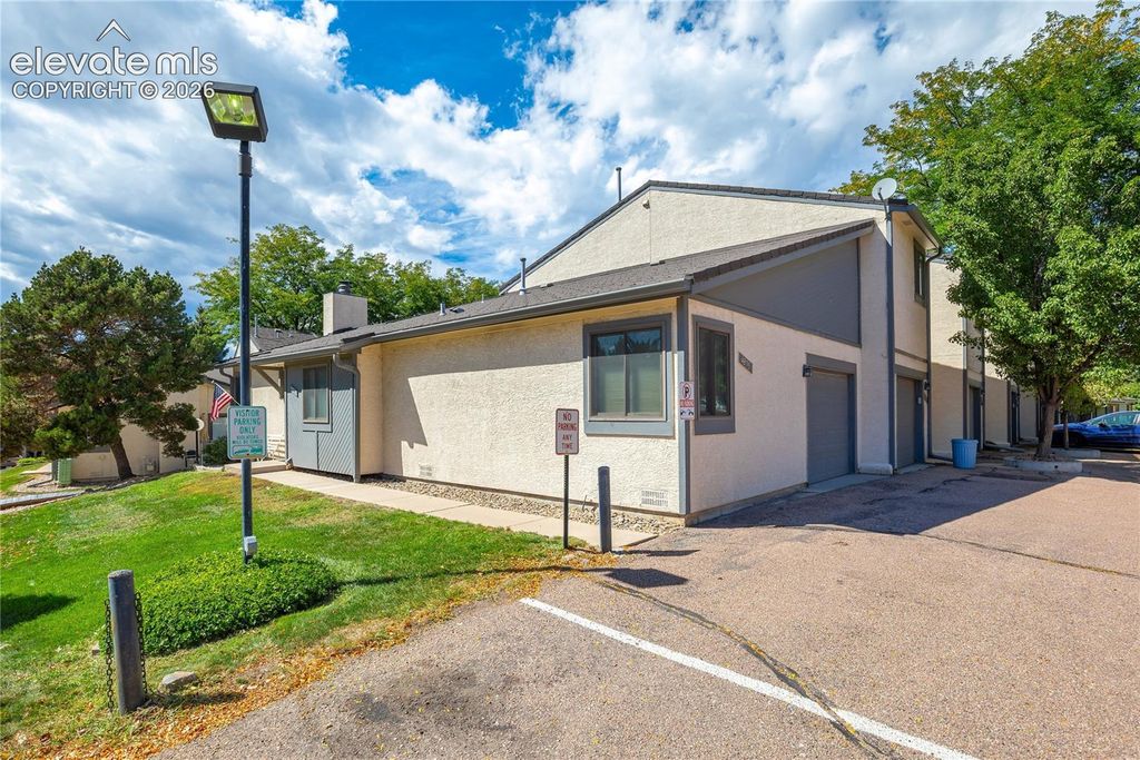4875 Bluestem Drive, Colorado Springs, CO 80917 — exterior