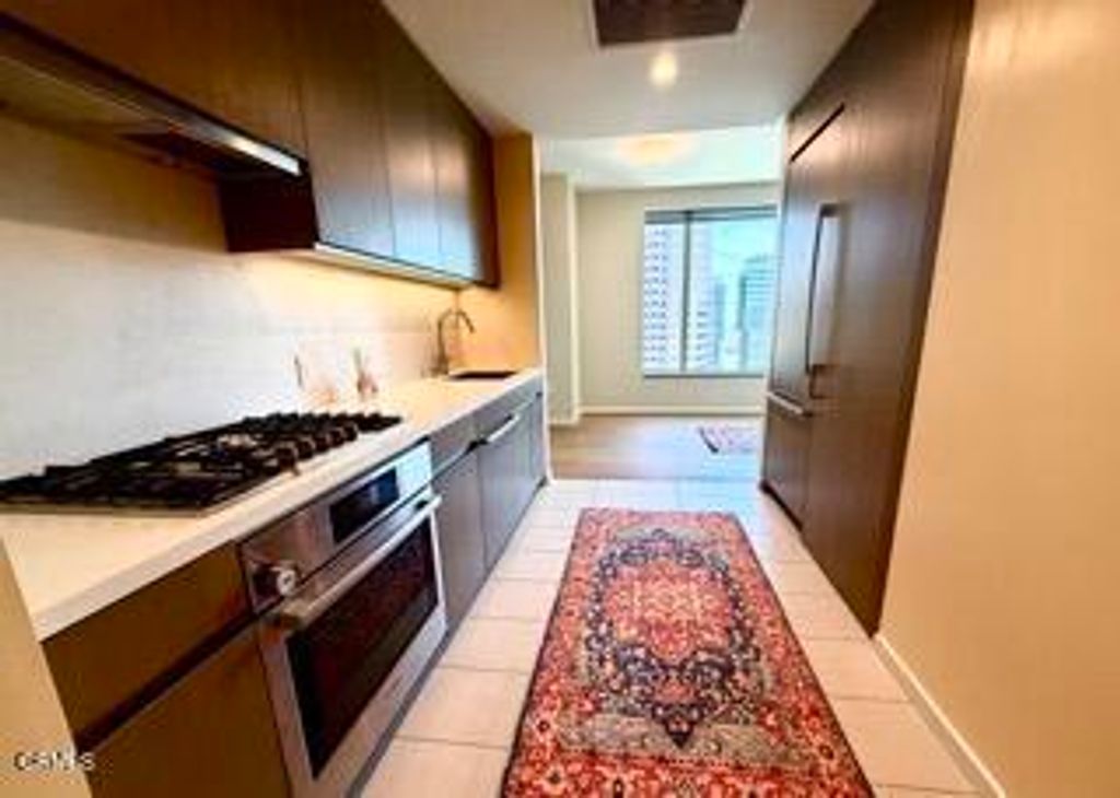 889 Francisco Street 2207, Los Angeles, CA 90017 — photo 3