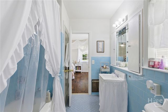 3411 Bull Street, Savannah, GA 31405