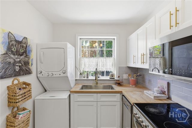 3411 Bull Street, Savannah, GA 31405