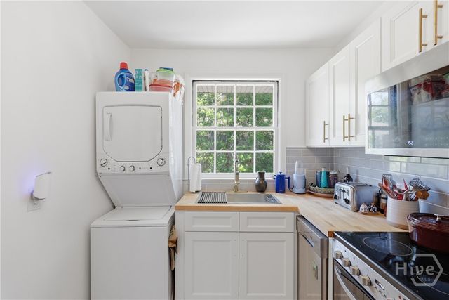 3411 Bull Street, Savannah, GA 31405