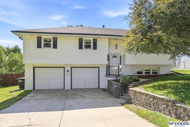 4029 N 93 Street, Omaha, NE 68134