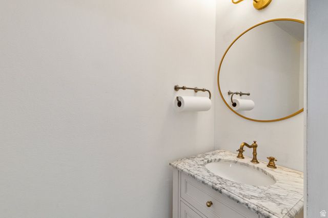 307 S 400 E, Hyde Park, UT 84318