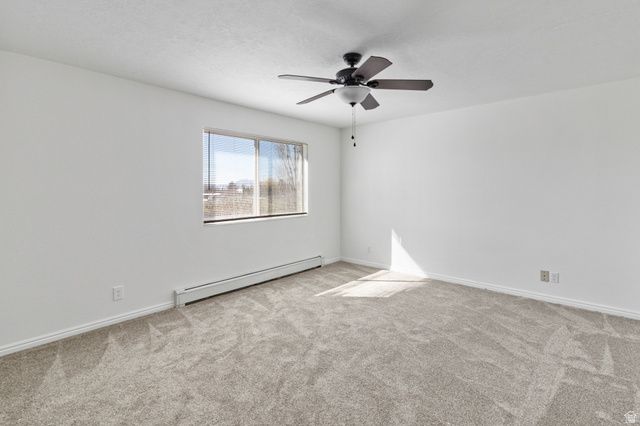307 S 400 E, Hyde Park, UT 84318
