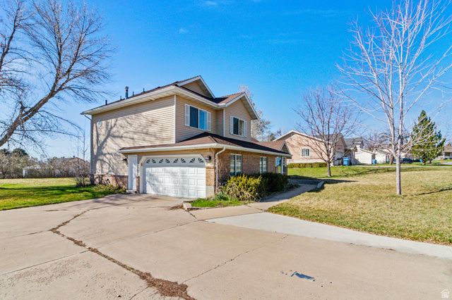 307 S 400 E, Hyde Park, UT 84318