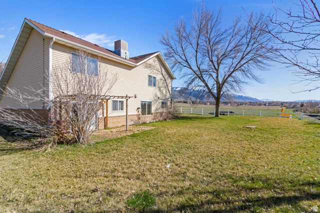 307 S 400 E, Hyde Park, UT 84318