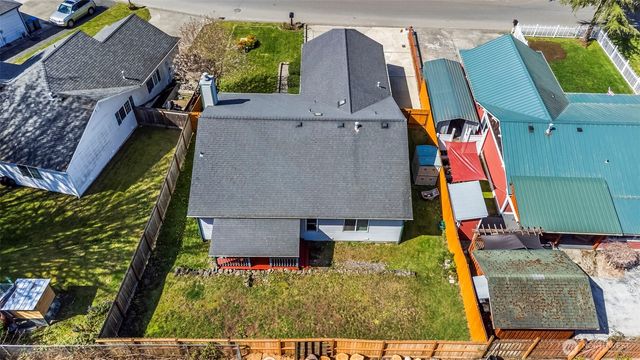 6840 Troy Lane NE, Bremerton, WA 98311