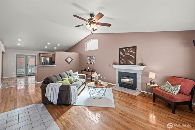 6840 Troy Lane NE, Bremerton, WA 98311
