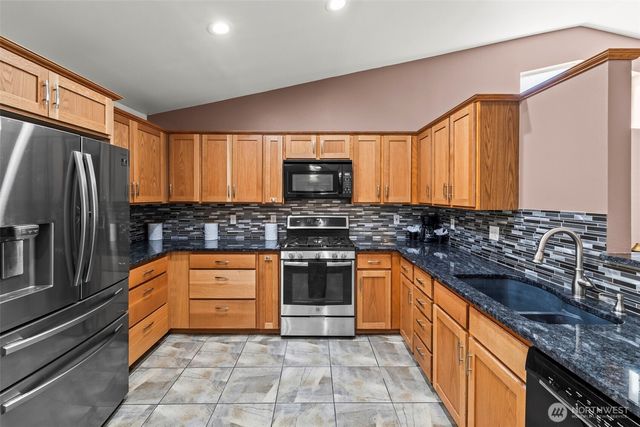 6840 Troy Lane NE, Bremerton, WA 98311