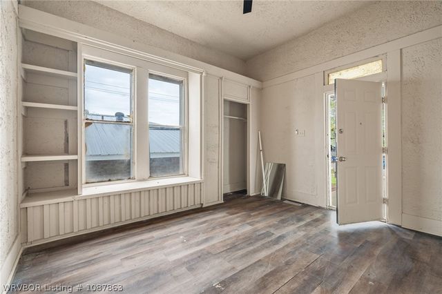 904 S 17th Street, Fort Smith, AR 72901