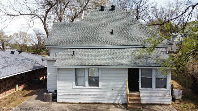 904 S 17th Street, Fort Smith, AR 72901