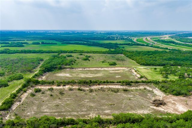 0123 N Highway 281, Alice, TX 78332