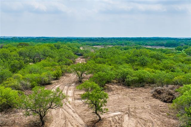 0123 N Highway 281, Alice, TX 78332