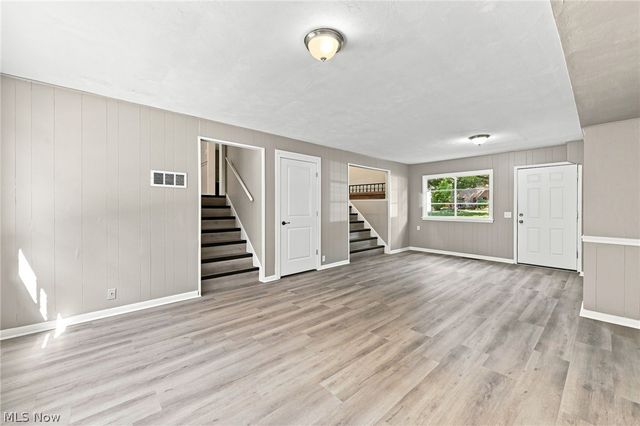 558 Garnette Road, Akron, OH 44313