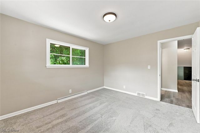 558 Garnette Road, Akron, OH 44313