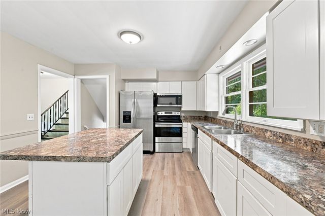 558 Garnette Road, Akron, OH 44313