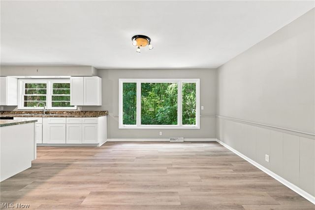558 Garnette Road, Akron, OH 44313