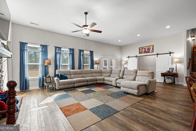 194 Bluff Mill Farms Drive, Senoia, GA 30276