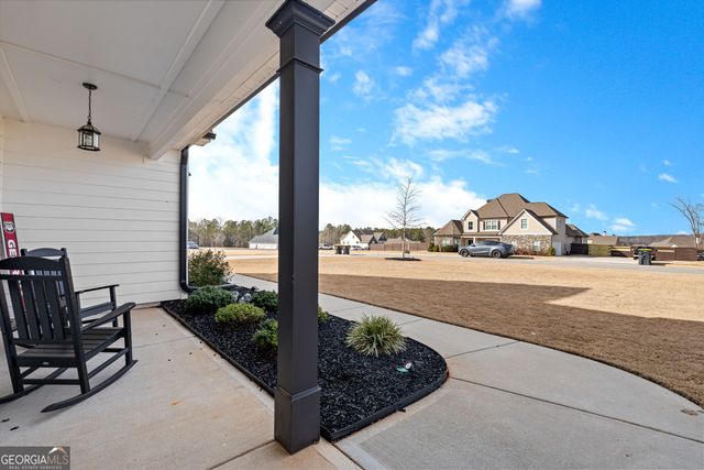 194 Bluff Mill Farms Drive, Senoia, GA 30276