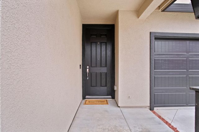 4245 Silver Lupine Dr, Turlock, CA 95382