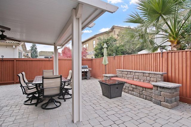 4245 Silver Lupine Dr, Turlock, CA 95382