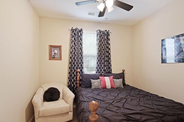 4245 Silver Lupine Dr, Turlock, CA 95382