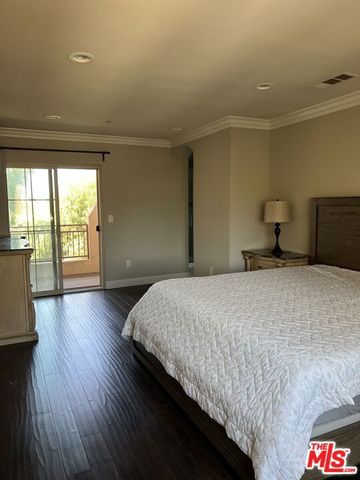 9124 Florence Avenue, Downey, CA 90240