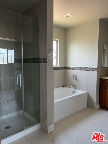 9124 Florence Avenue, Downey, CA 90240