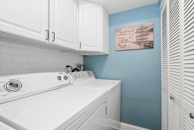 7934 164th Place 7934, Tinley Park, IL 60477