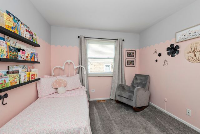 7934 164th Place 7934, Tinley Park, IL 60477