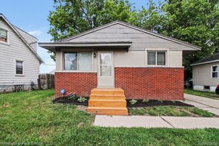 731 Monticello Avenue, Pontiac, MI 48340