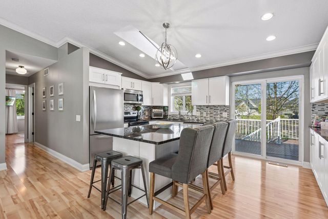 13704 Alabama Avenue S, Savage, MN 55378