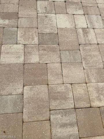 5222 Pineland Daisy TRL, Fort Myers, FL 33905