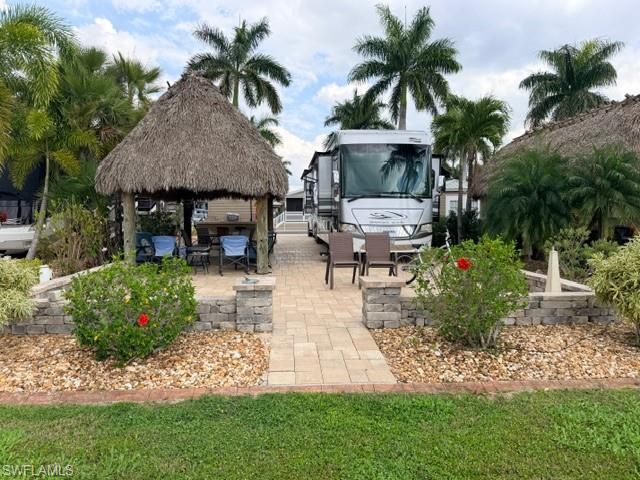 5222 Pineland Daisy TRL, Fort Myers, FL 33905