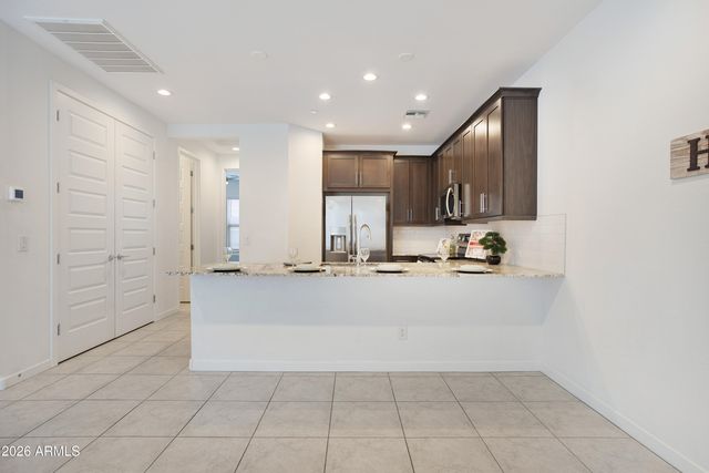 9836 E WAVELENGTH Avenue, Mesa, AZ 85212