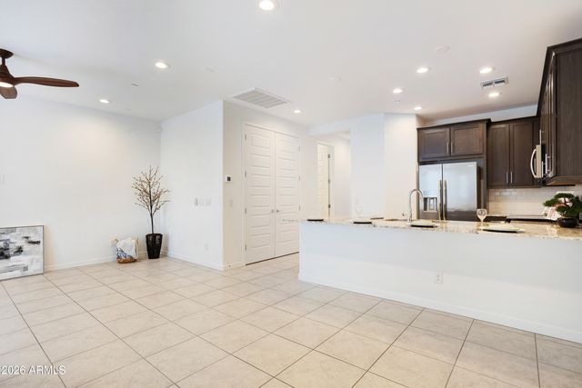 9836 E WAVELENGTH Avenue, Mesa, AZ 85212