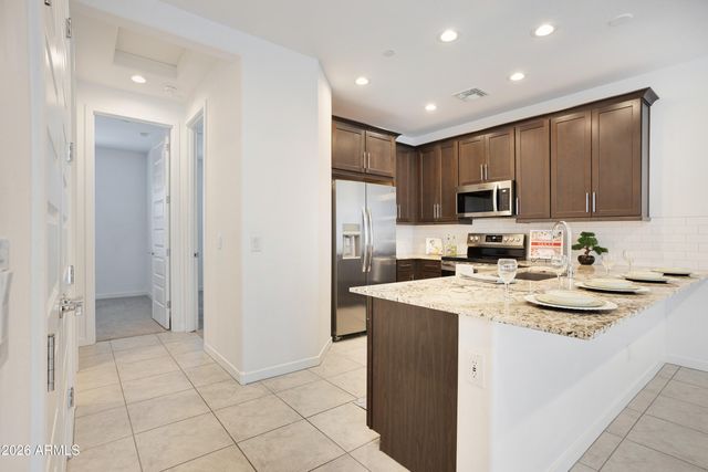 9836 E WAVELENGTH Avenue, Mesa, AZ 85212