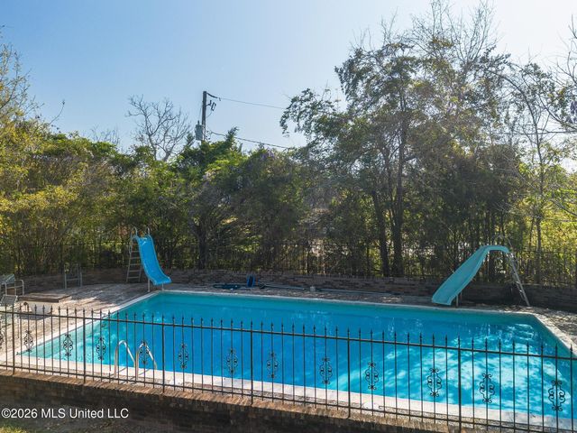 20092 Pineville Road, Long Beach, MS 39560