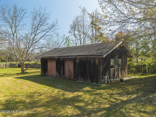 20092 Pineville Road, Long Beach, MS 39560